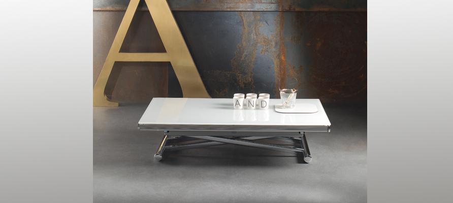 Genius e' il tavolino che si trasforma in tavolo da pranzo allungabile.